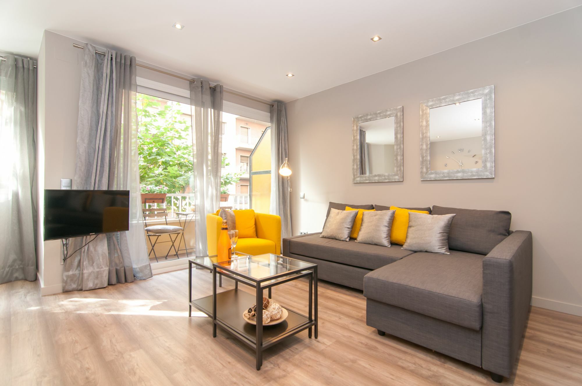 Montaber Apartments - Sagrada Familia Barcelona Ngoại thất bức ảnh