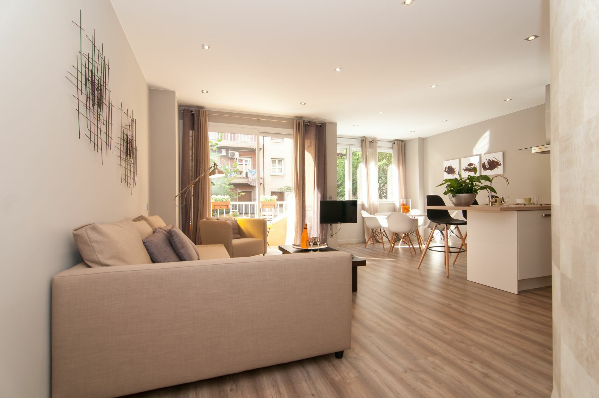 Montaber Apartments - Sagrada Familia Barcelona Ngoại thất bức ảnh