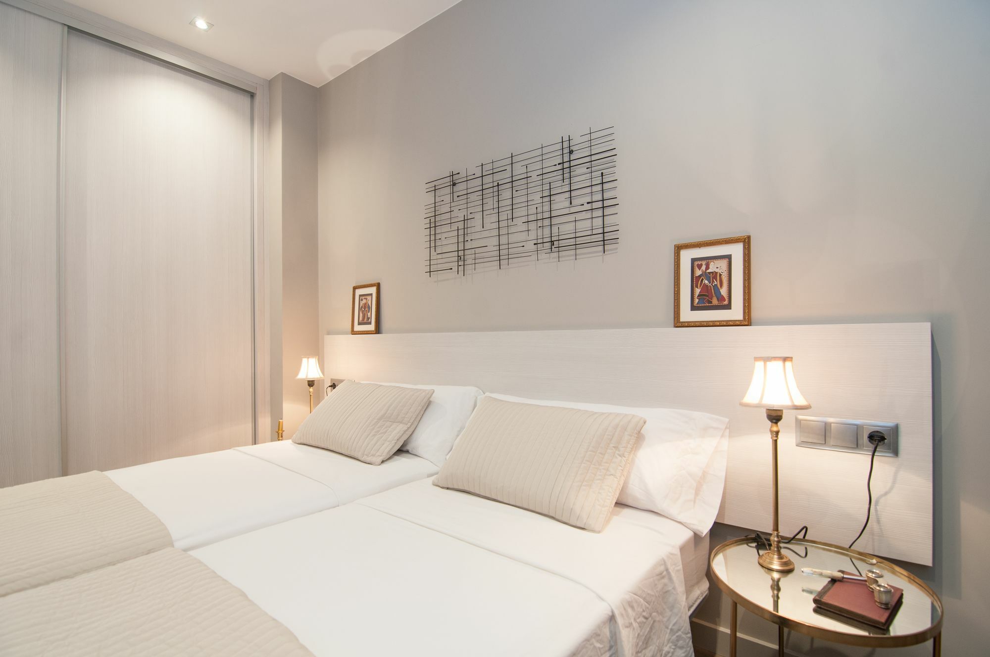 Montaber Apartments - Sagrada Familia Barcelona Ngoại thất bức ảnh